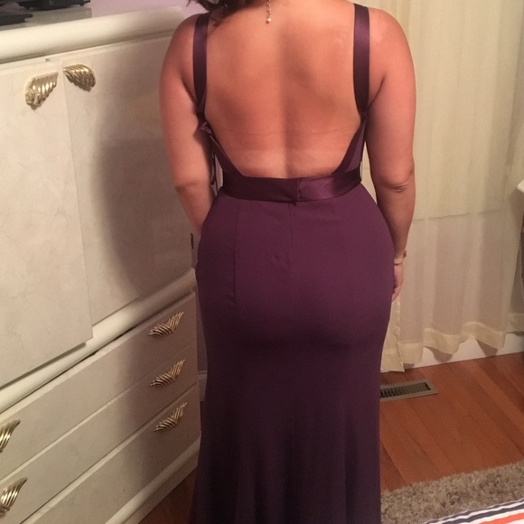 Plum V-Neck Vera Wang Bridesmaid Dress - Picture 4 of 5